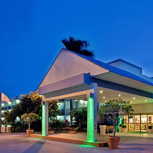 Holiday Inn Ponce & El Tropical Casino By Ihg